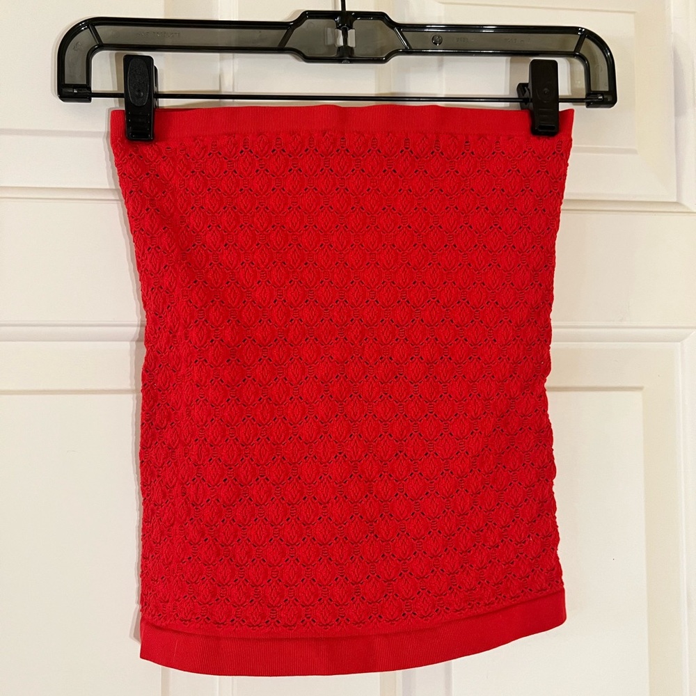 FREE PEOPLE TUBE TOP. XS/S STRETCHY MATERIAL. RED.